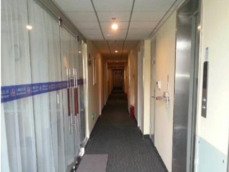 Hanting Hotel Yibin Zhongshan Street Exterior foto